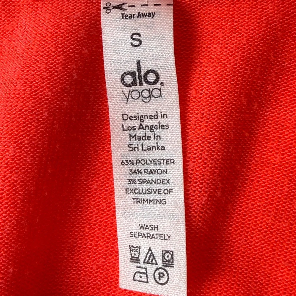 ALO Yoga Fluorescent Corral Pink Textured Crew Neck Sweater SM Logo on Sleeve - Picture 6 of 12